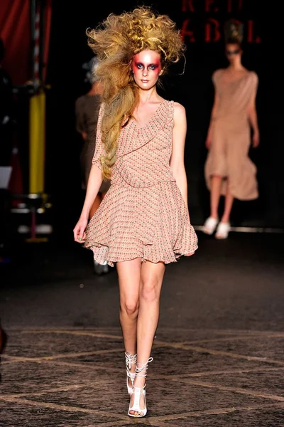 Look 21